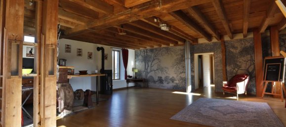 10 bedrooms House in Noyant-d'Allier, France No. 196532 7