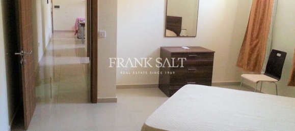 2 bedrooms Apartment in San Gwann, Malta No. 8745 2