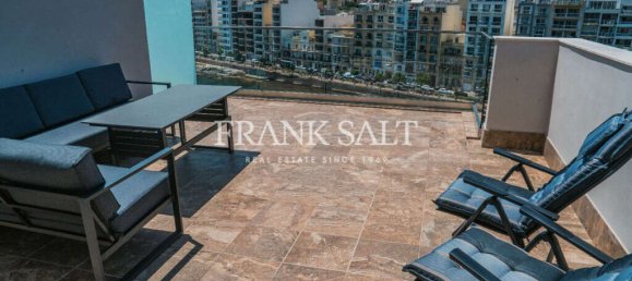 2 bedrooms Penthouse in Saint Julian's, Malta No. 7291 2