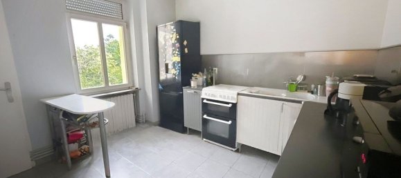 Apartamento de 2 dormitorios en Saint-Andre-de-Corcy, France No. 341128 5