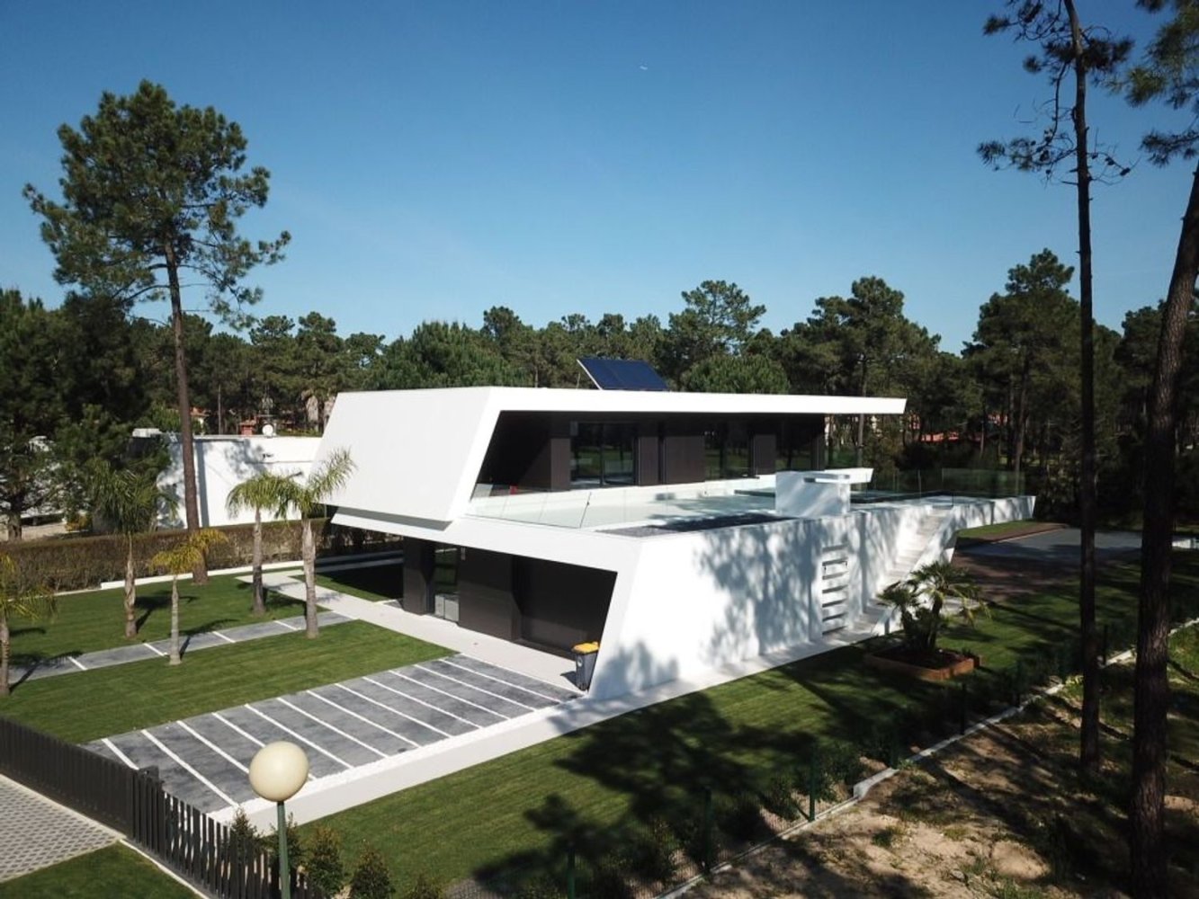 5 bedrooms House in Almada, Portugal No. 288546