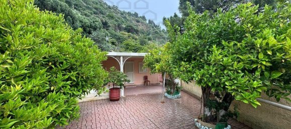 Вилла с 3 комнатами в Мессина, Италия № 17637 4