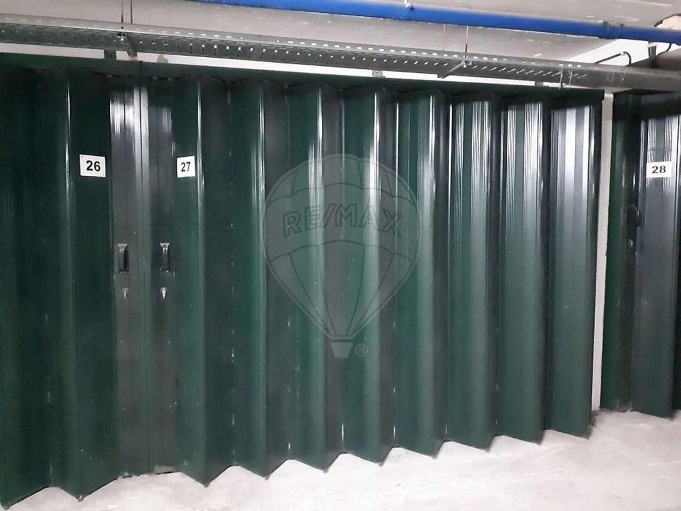 14m² Garage in Vila Real de Santo Antonio, Portugal No. 65693