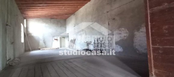 Casa de 9 divisões em Dovera, Italy N.º 269484 34