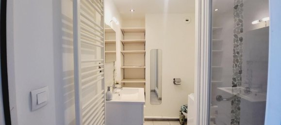 Studio in Toulouse, France No. 293611 5