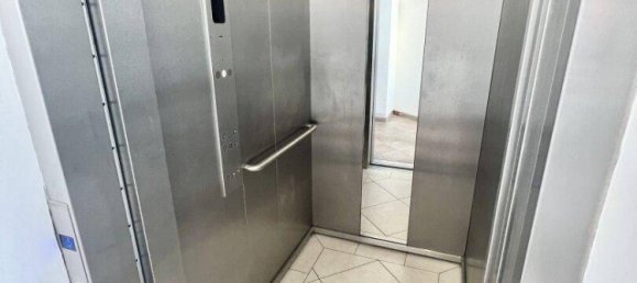 2-salle Appartement à Dobling, Austria No. 143736 17