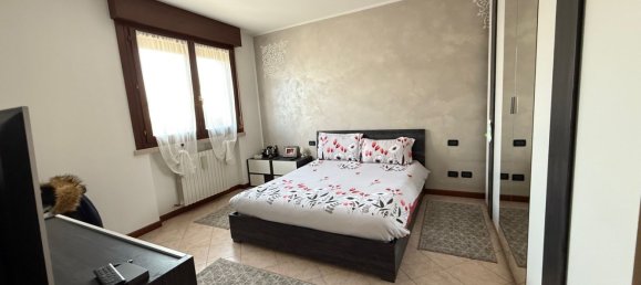 3 rooms Apartment in Oppeano, Italy No. 197199 24