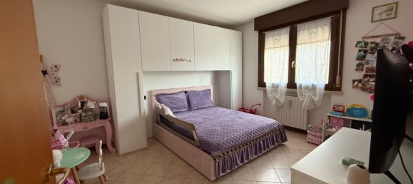 3 rooms Apartment in Oppeano, Italy No. 197199 10