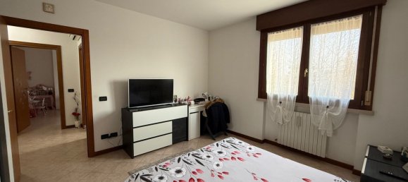 3 rooms Apartment in Oppeano, Italy No. 197199 23