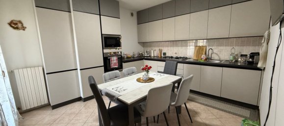 3 rooms Apartment in Oppeano, Italy No. 197199 6