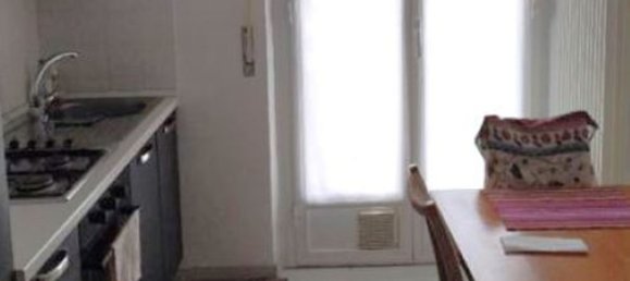 Квартира с 5 комнатами в Рапалло, Италия № 233939 2