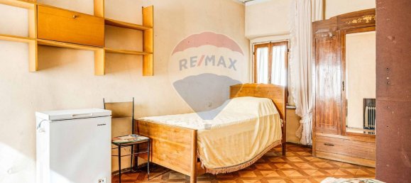 Apartamento de 3 habitaciónes en Carnago, Italy No. 223457 14