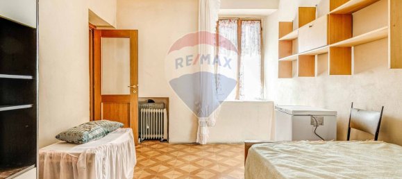 Apartamento de 3 habitaciónes en Carnago, Italy No. 223457 16