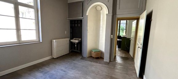 4 Schlafzimmer Haus in Laon, France, Nr. 317143 8