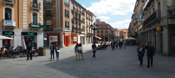 Propiedad comercial en Segovia, Spain 300 m² No. 117366 4