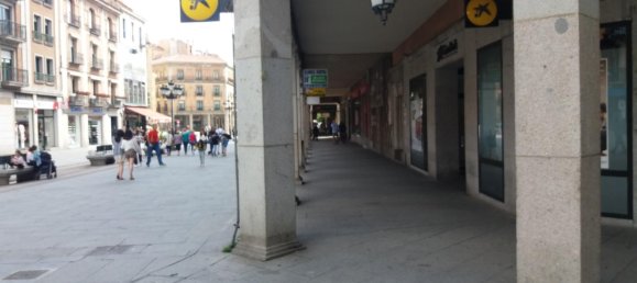 Propiedad comercial en Segovia, Spain 300 m² No. 117366 5