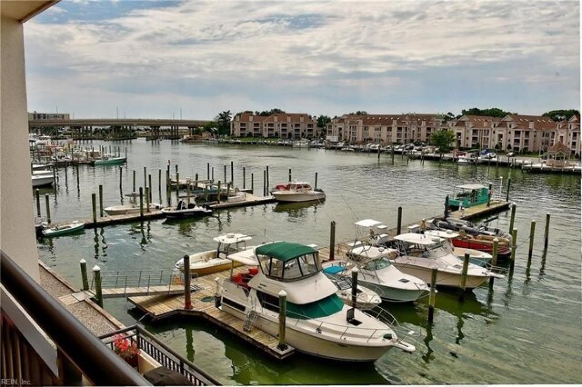 2 bedrooms House in Virginia Beach, USA No. 378372