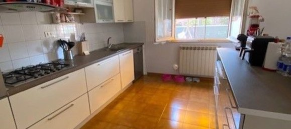 5 bedrooms Apartment in Pesaro, Italy No. 320227 5