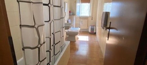 5 bedrooms Apartment in Pesaro, Italy No. 320227 9