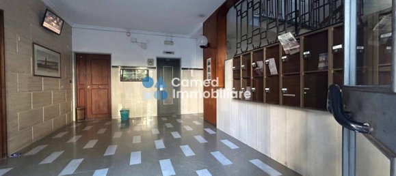 5 rooms Apartment in Naples, Italy No. 30880 9