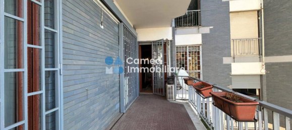 5 rooms Apartment in Naples, Italy No. 30880 20