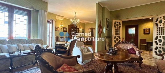 5 rooms Apartment in Naples, Italy No. 30880 16