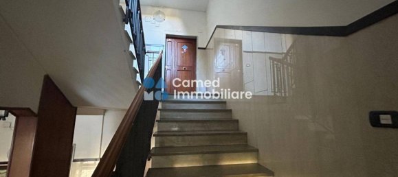 5 rooms Apartment in Naples, Italy No. 30880 11