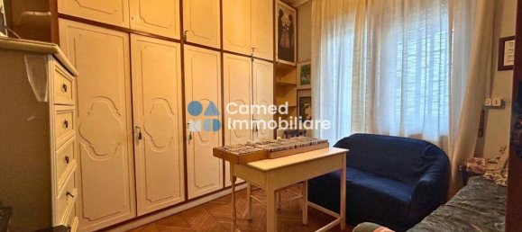 5 rooms Apartment in Naples, Italy No. 30880 26