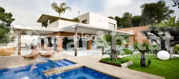 7 غرف نوم منزل في L'Eliana, Spain رقم 24168 31