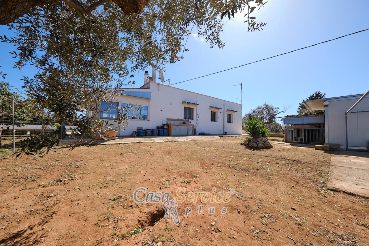 Villa de 5 habitaciónes en Gallipoli, Italy No. 237761