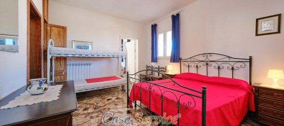 Villa de 5 habitaciónes en Gallipoli, Italy No. 237761 32