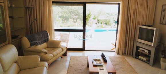 3 bedrooms Villa in Faro, Portugal No. 93079 12
