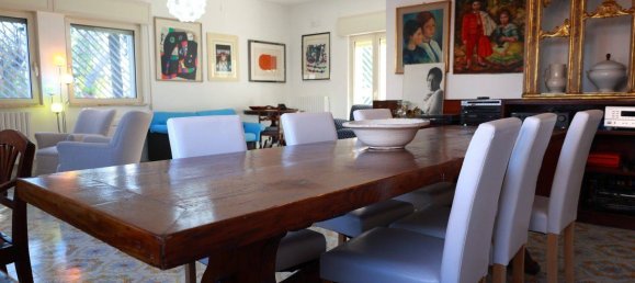 4 bedrooms Villa in Mola di Bari, Italy No. 181177 6