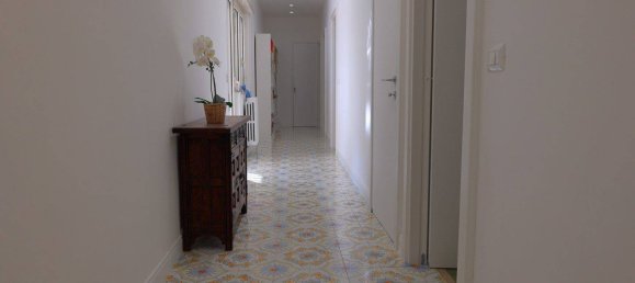 4 bedrooms Villa in Mola di Bari, Italy No. 181177 9