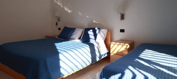 4 bedrooms Villa in Mola di Bari, Italy No. 181177 21