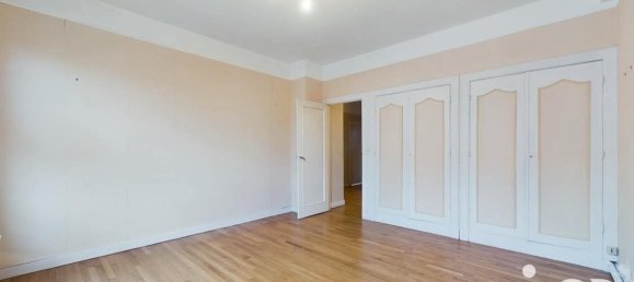 2 bedrooms Apartment in Valenciennes, France No. 160785 6