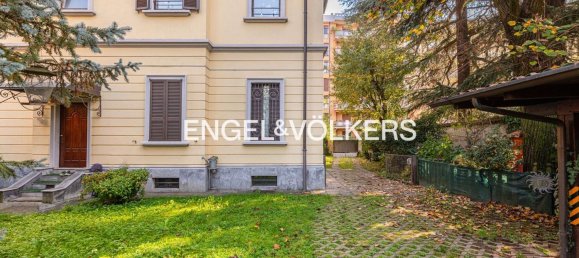 Villa de 8 divisões em Monza, Italy N.º 132140 28