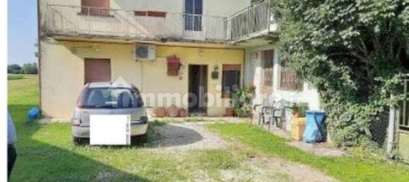 3 bedrooms Apartment in Udine, Italy No. 380501 3