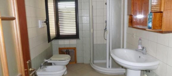 3غرفة شقة في Siniscola, Italy رقم 229828 12