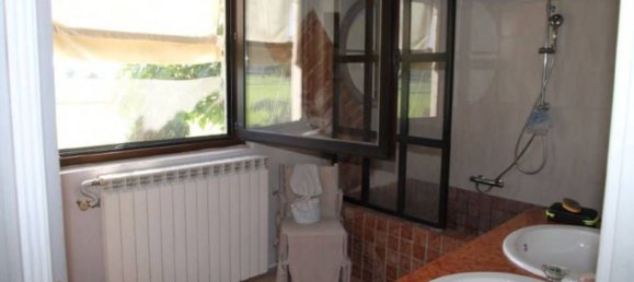 3-salle Appartement à Zerbolò, Italy No. 315016 9