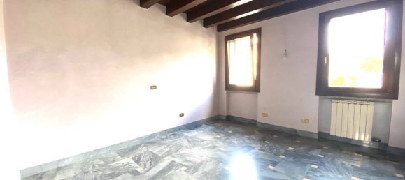 8 bedrooms House in Padua, Italy No. 352372 12
