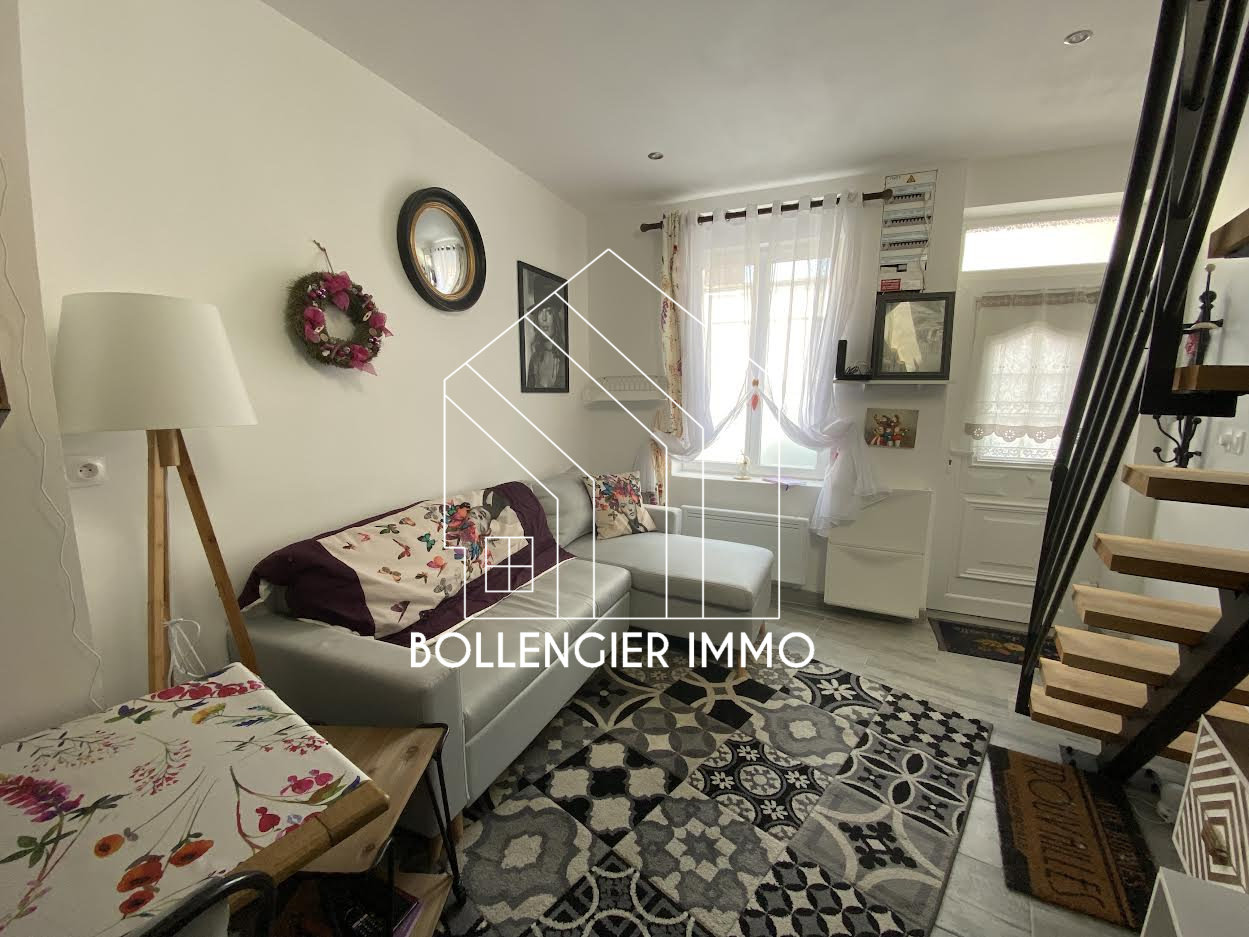 Moradia em banda T2 em Hazebrouck, France N.º 87486