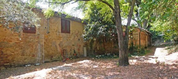 22 rooms House in Poggibonsi, Italy No. 145376 13