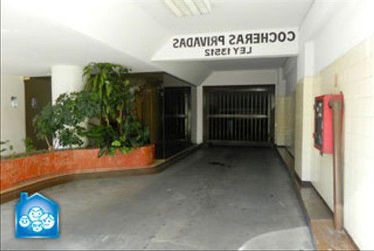 13m² Warehouse in Buenos Aires, Argentina No. 104931