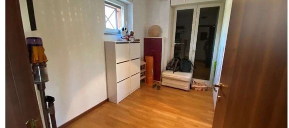 Apartamento de 4 divisões em Abbiategrasso, Italy N.º 7856 10