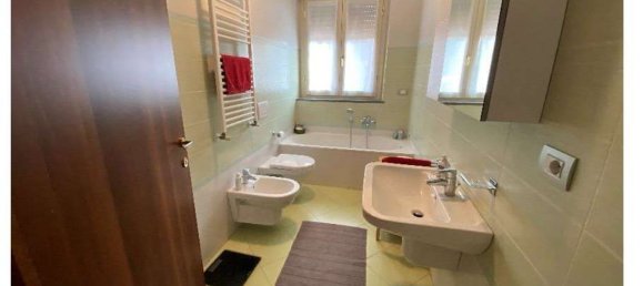 Apartamento de 4 divisões em Abbiategrasso, Italy N.º 7856 7