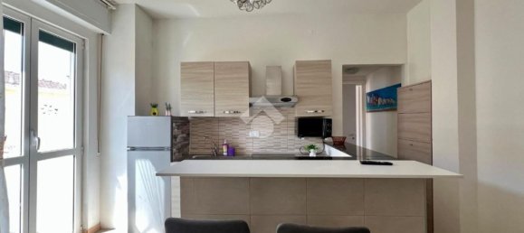 2 bedrooms Apartment in Mantua, Italy No. 359687 6