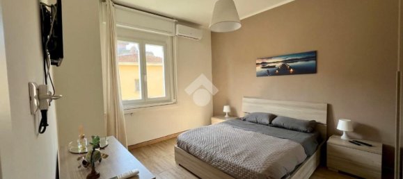 2 bedrooms Apartment in Mantua, Italy No. 359687 15