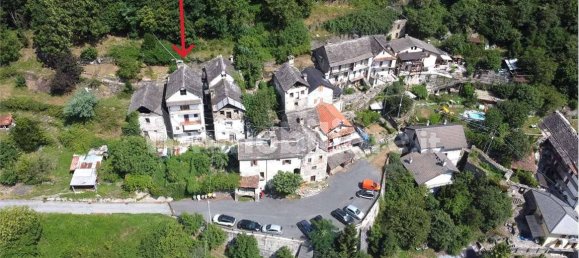 3 bedrooms Apartment in Villadossola, Italy No. 305747 2