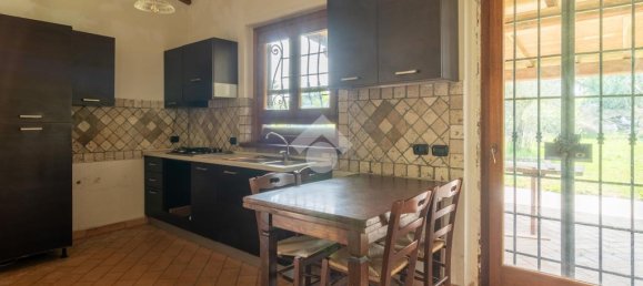 Villa T4 em Campagnano di Roma, Italy N.º 54369 9